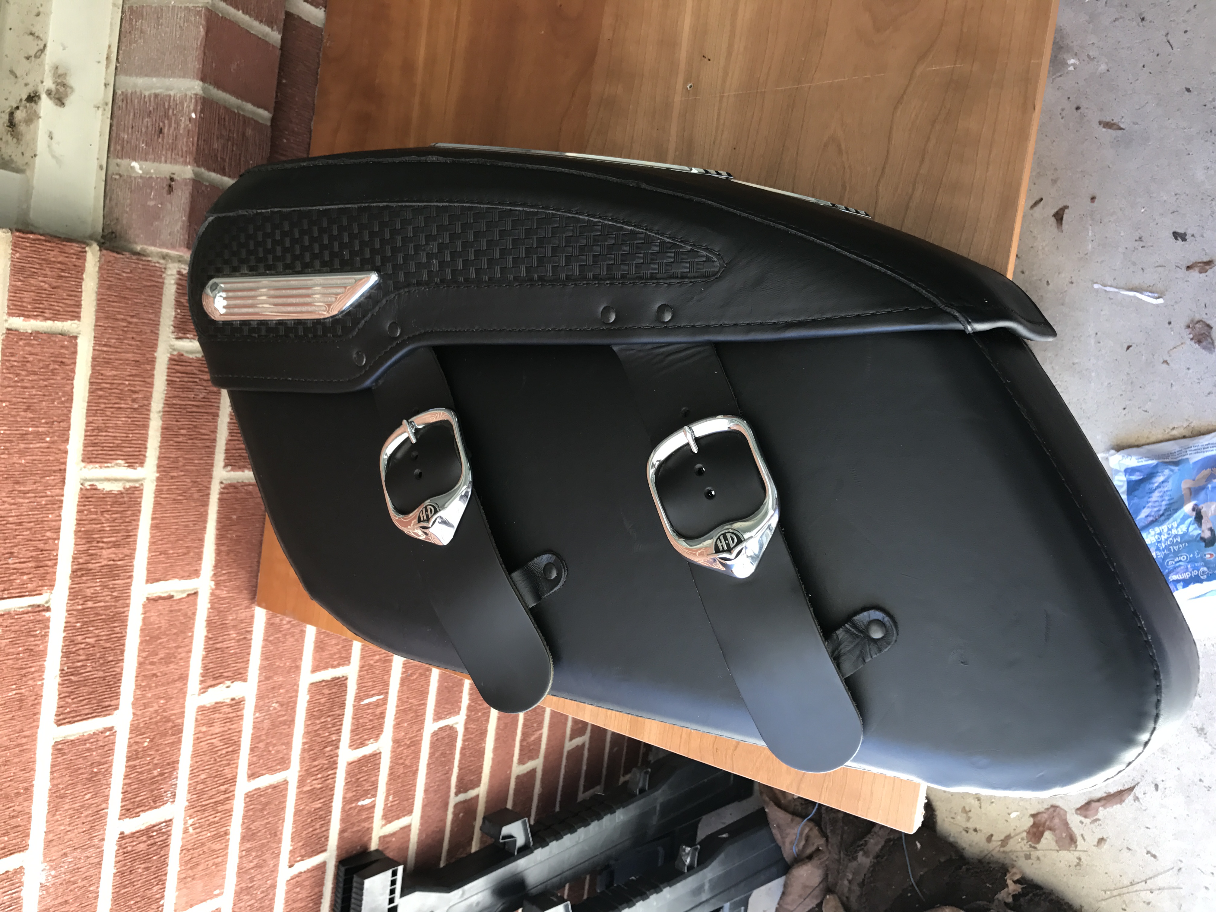 road king classic leather saddlebags 97-07 *** - Harley Davidson Forums