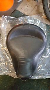 79446 TouMustang vintage super solo seat with backrest #ring 2008 up. 0 shipped-20161028_102116.jpg