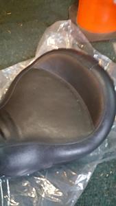 79446 TouMustang vintage super solo seat with backrest #ring 2008 up. 0 shipped-20161028_102118.jpg