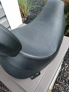 C&amp;C Gelled solo seat with backrest 2008-up-20170701_133253.jpg