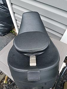 C&amp;C Gelled solo seat with backrest 2008-up-20170701_133339.jpg