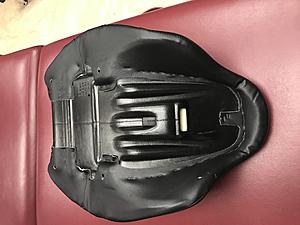 HD Low Profile Solo touring Seat #52000248-img_1093.jpg