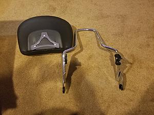 Sissy bar and backrest pad 2009-later-backrest.jpg