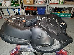 Harley Road Zeppelin Seat-20180309_102714.jpg