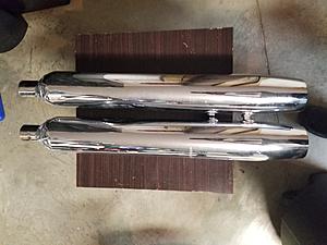 2014 Road King Mufflers-20180330_185459.jpg