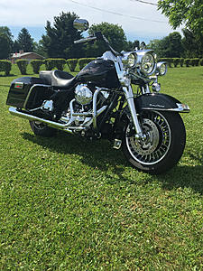 FS: 2009 Road King chrome rear saddlebag gaurds-photo34.jpg