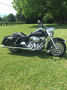 FS: 2009 Road King chrome rear saddlebag gaurds-photo115.jpg