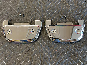 FS: Chrome OEM HD Passenger Footboard Covers-photo222.jpg