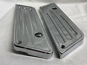 Arlen Ness Chrome Billet Saddlebag latch hinge covers-photo644.jpg