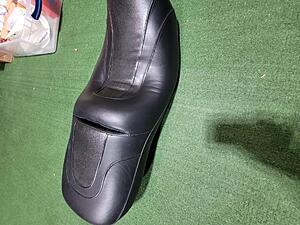 Black Console, Calipers, Razor lid, Mirrors, Seat, Luggage-20230118_182829.jpg