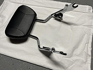 FOR SALE: Genuine HD &quot;standard height&quot; Sissy bar for 2009-newer touring.-photo507.jpg
