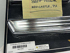 Arlen Ness &quot;Deep Cut&quot; ('14-Newer) Chrome Saddlebag Latch covers (NIB!)-photo158.jpg