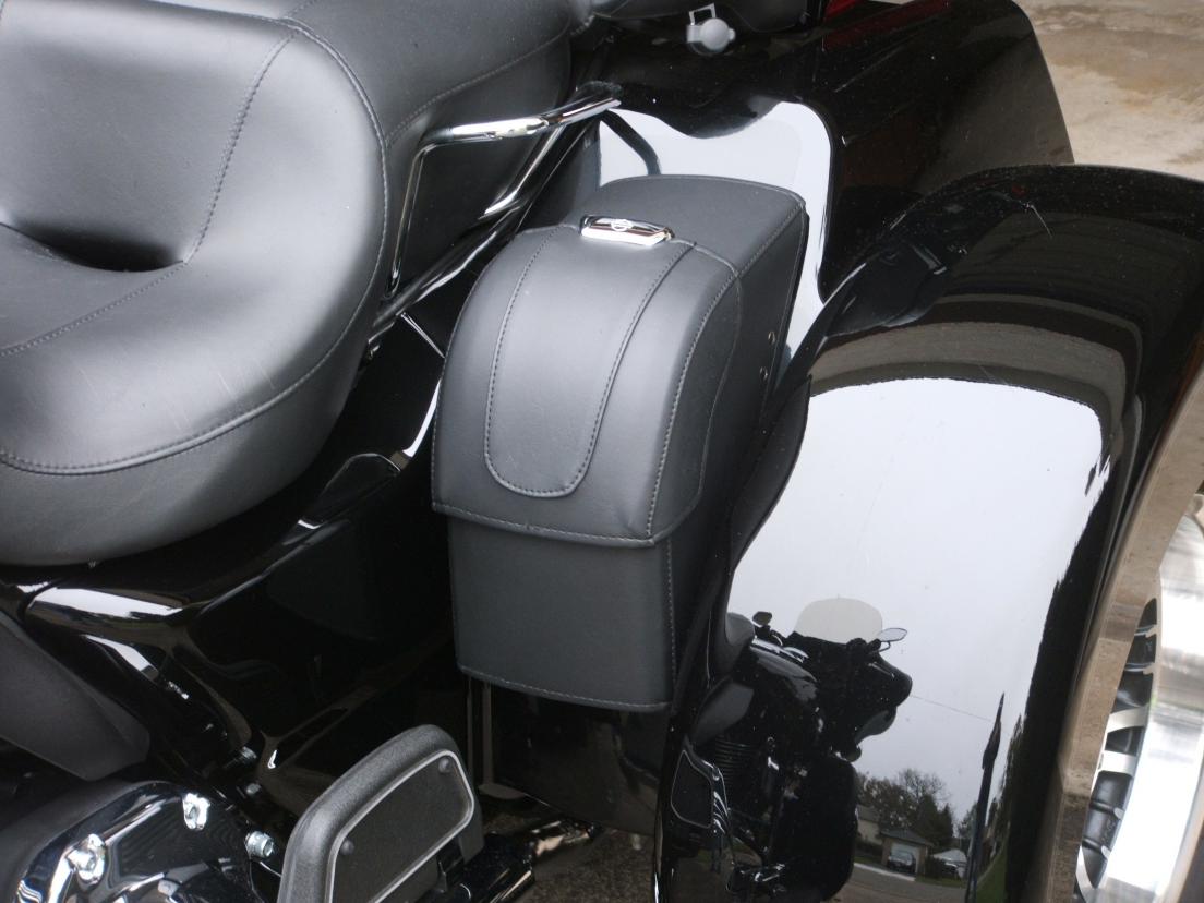 harley trike fender bags