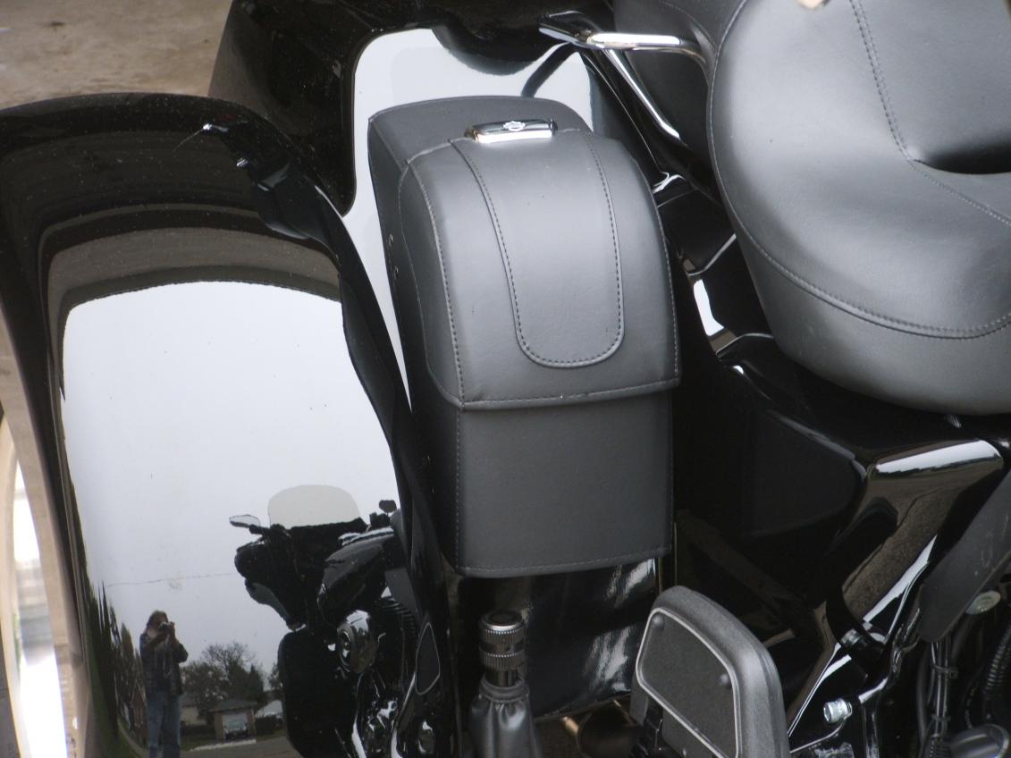 tri glide fender bags