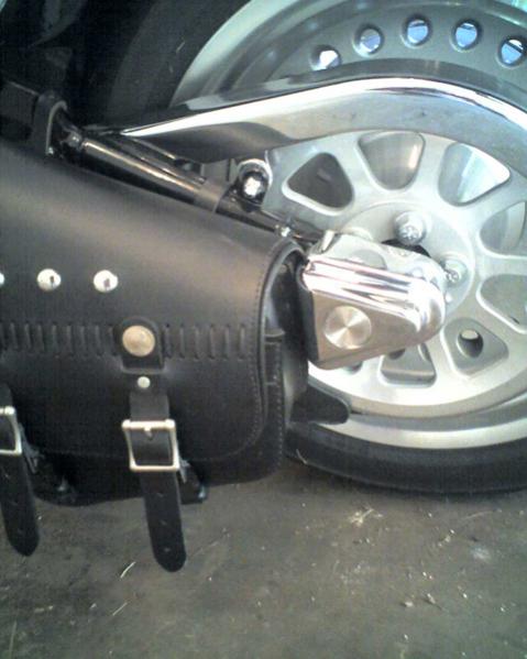 leatherworks swingarm bag