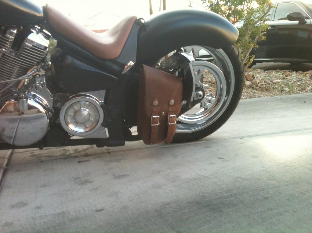 leatherworks swingarm bag