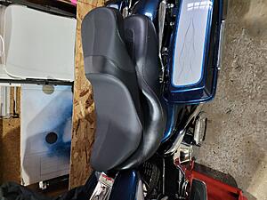 Street Glide Seat-1000002948.jpg