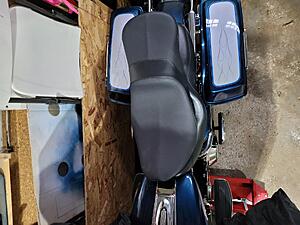 Street Glide Seat-1000002947.jpg