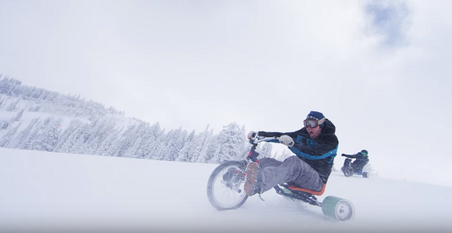 Snow Trike Drifting