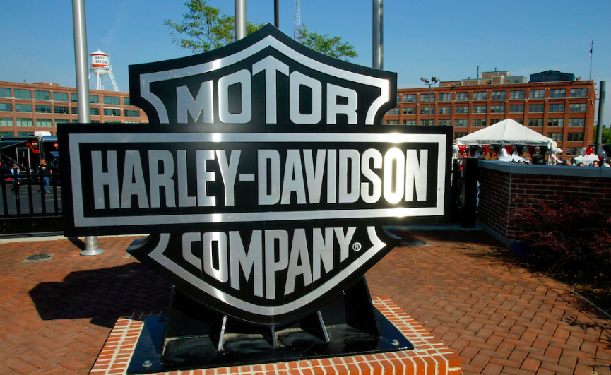 harley-davidson-layoff-factory-2