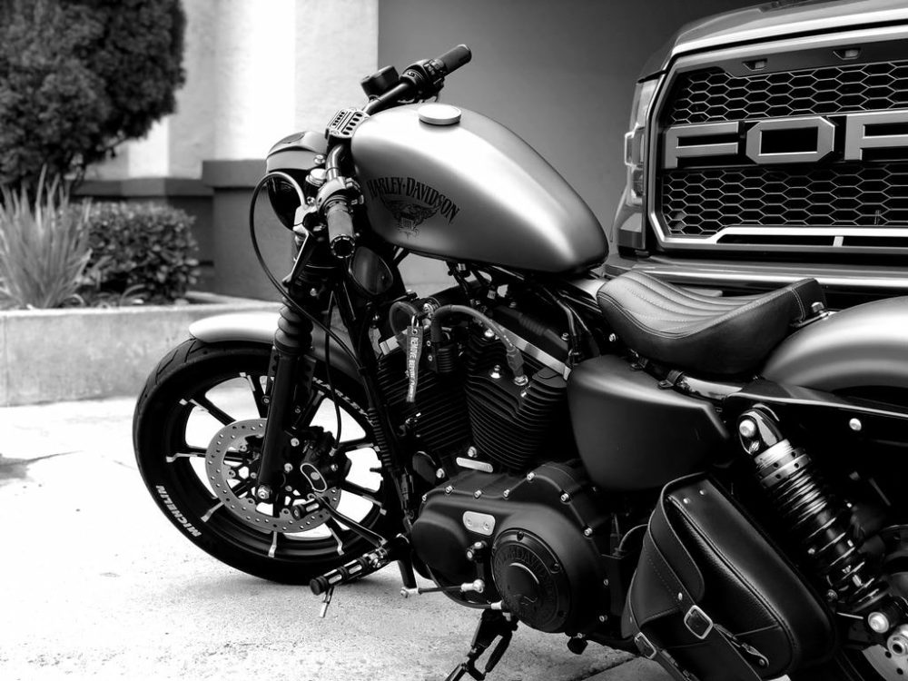 iron 883 custom parts