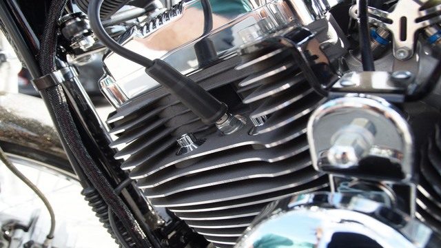 Harley Davidson Sportster: How to Replace Spark Plugs and Plug Wires