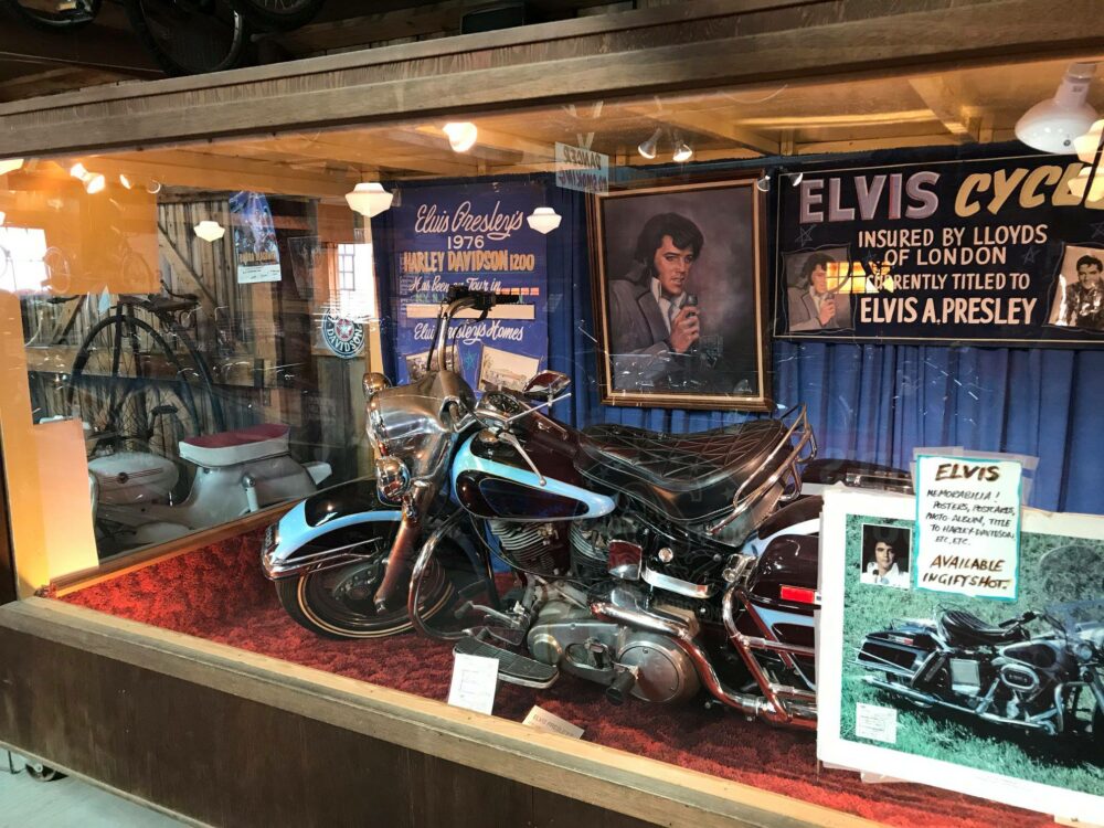 Elvis Presley 1976 Harley-Davidson FLH 1200 Electra Glide