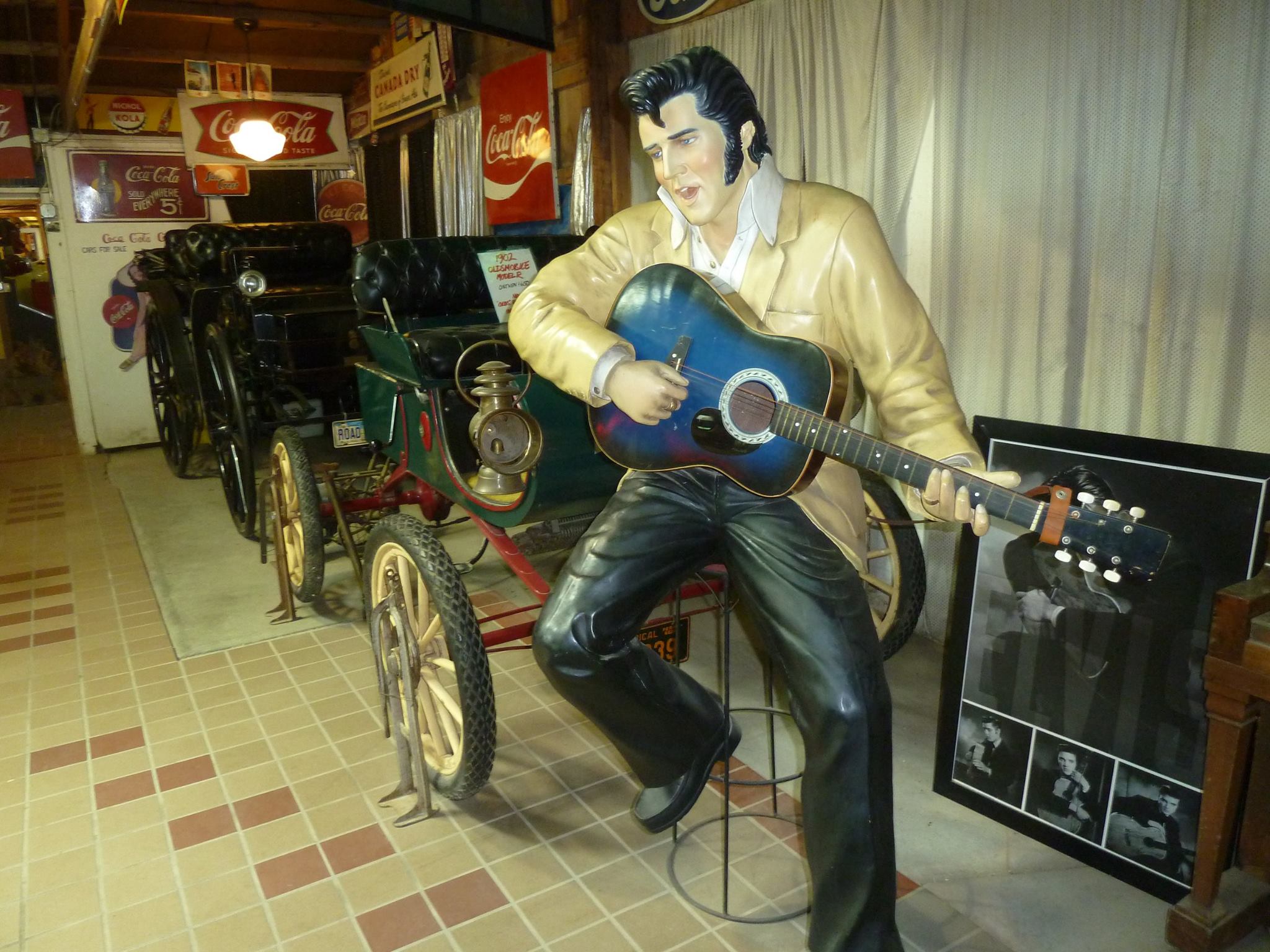 Elvis Presley Statue at Pioneer Auto Show