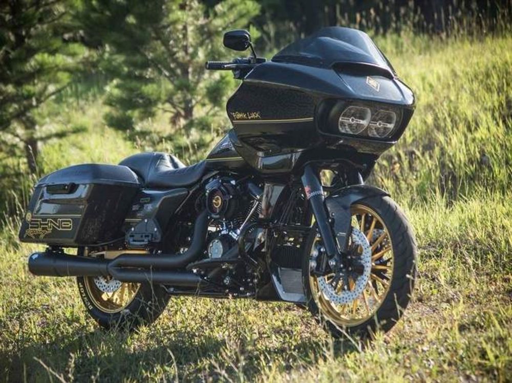 Roland Sands Turns Road Glide Into a High-Performance Bagger - Harley ...