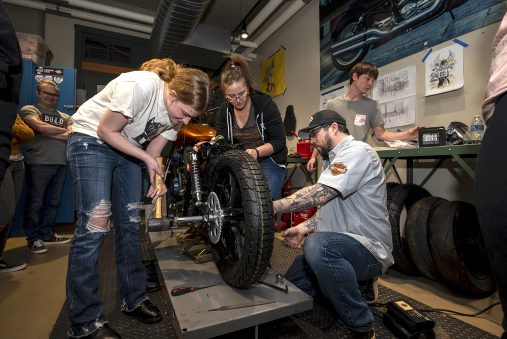 Harley BUILD moto program